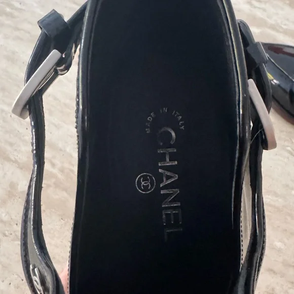 Black patent Leather Ankle Boots - Picture 3 of 5